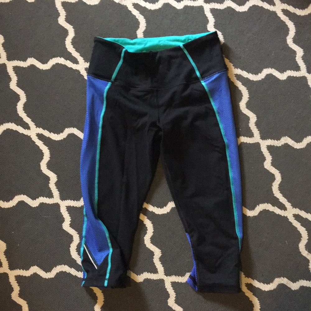 Capri Victoria’s Secret Sport Workout Leggings